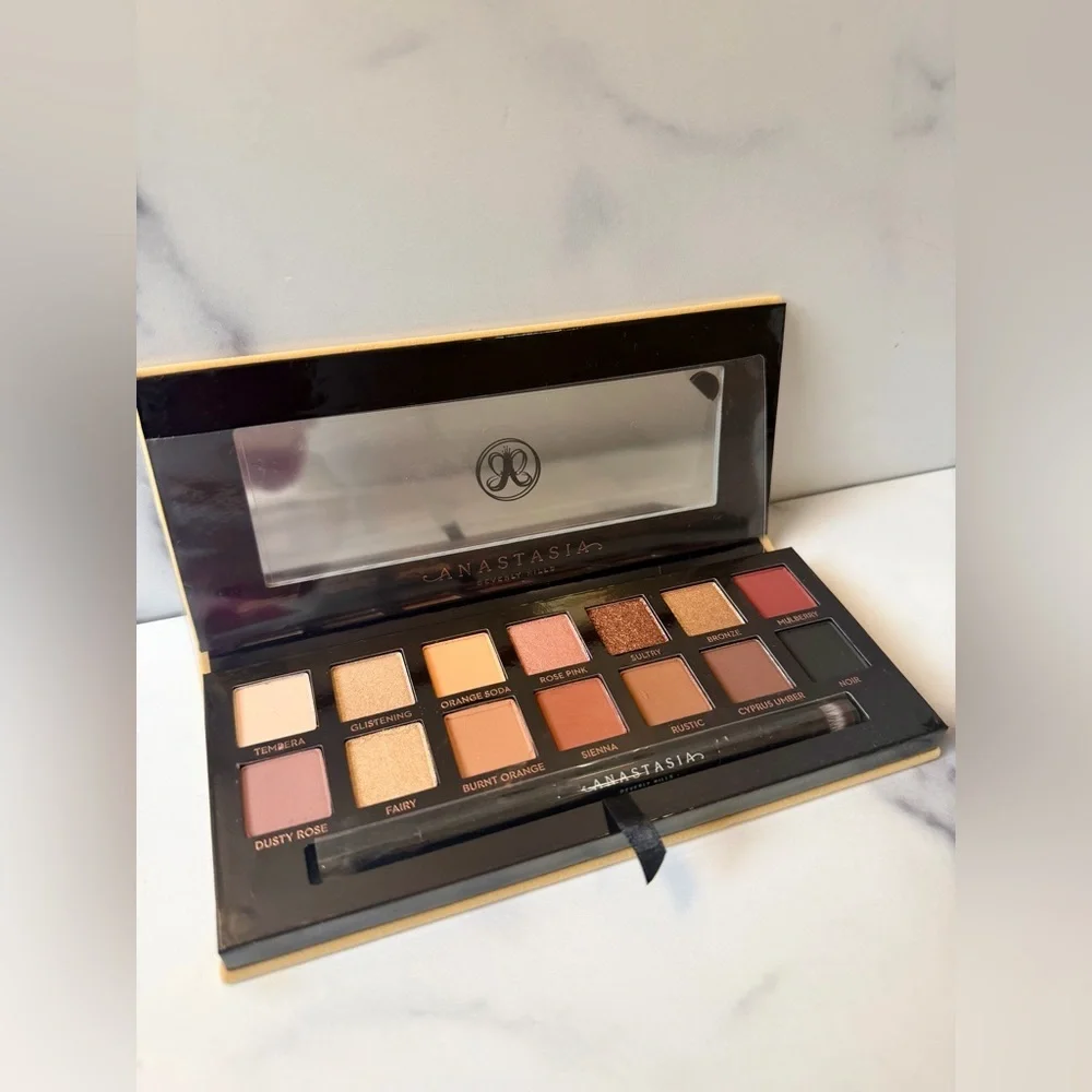 Anastasia Beverly Hills Soft Glam Eyeshadow Palette NEW NIB Authentic ABH